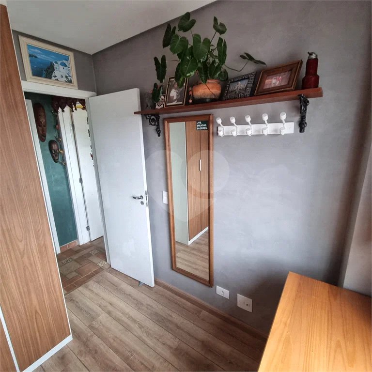 Apartamento em cobertura na Vila Prudente com 2 dormitórios, 1 suíte, 2 sacadas e hidromassagem.