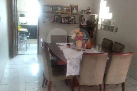 Casa a venda com 3 dormitórios sendo uma suíte em Ibaté
