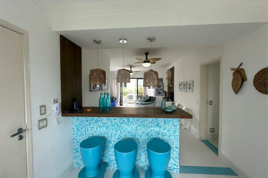 Apartamento à venda com 3 quartos, sendo 1 suíte,  em Riviera de São Lourenço, Bertioga, SP