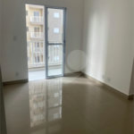 Lindo apartamento no Parque das Oliveiras