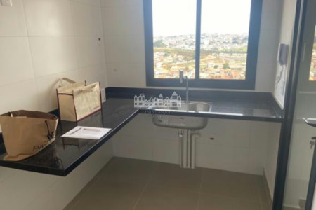 Apartamento à venda com 2 suítes em Alvinópolis, Atibaia, SP