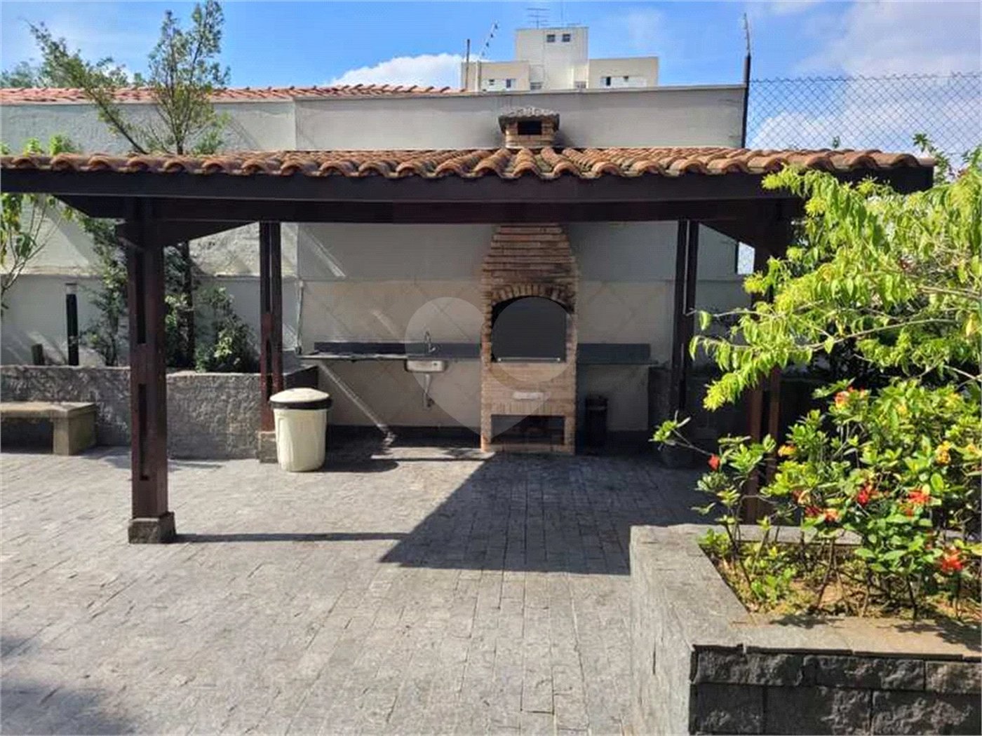 Apartamento 02 dormitórios com 1 vaga na Saúde em 60m2