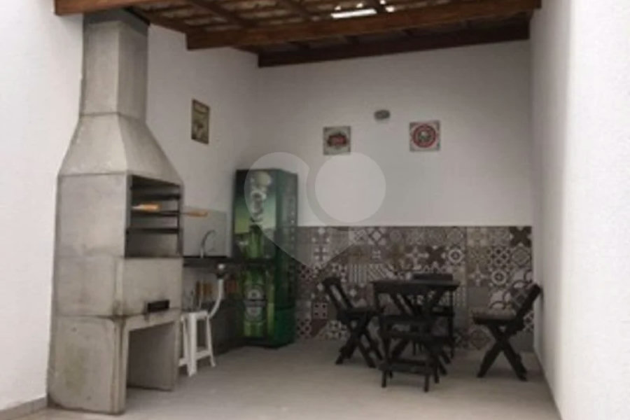Sobrado novo nunca habitado.