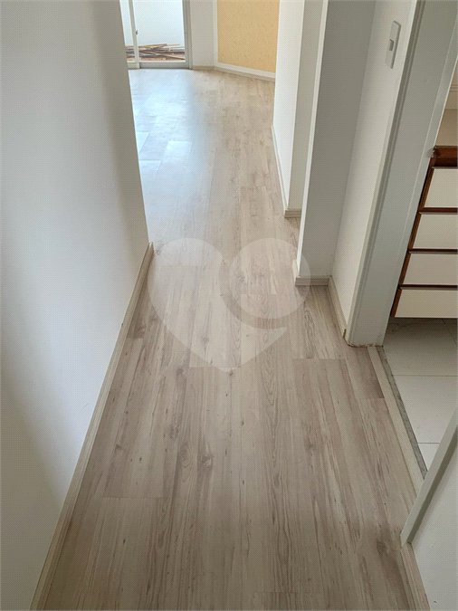 Apartamento com 68m², 2 dormitórios, sendo 1 suíte, 1 vaga, à venda na Vila Matilde.