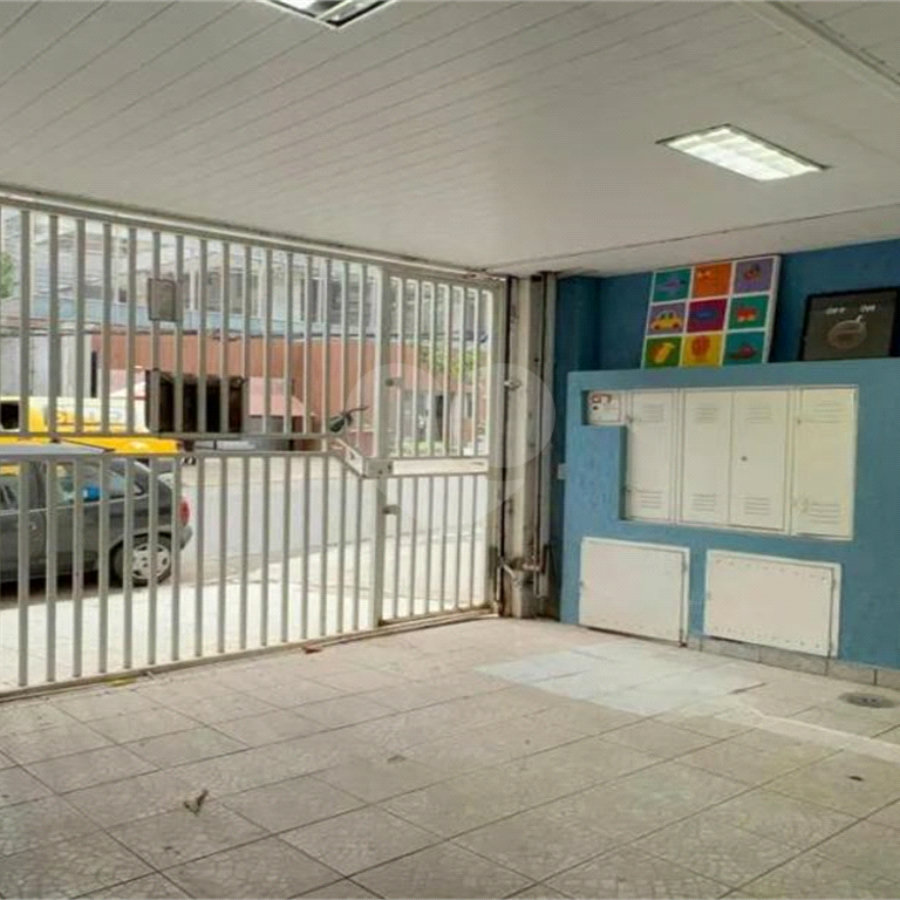 Oportunidade Rara em Pinheiros: Casa com 320m² de Versatilidade e Potencial,
