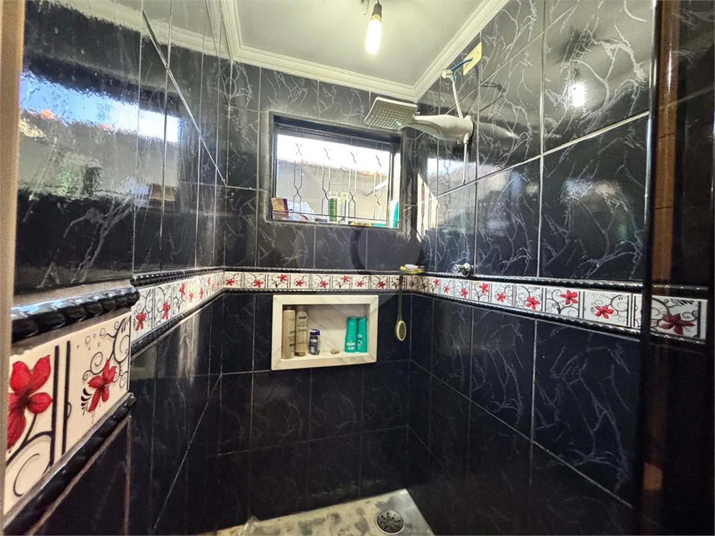 Aconchegante casa térrea com 2 quartos , à venda em Santa Terezinha - Piracicaba - SP.