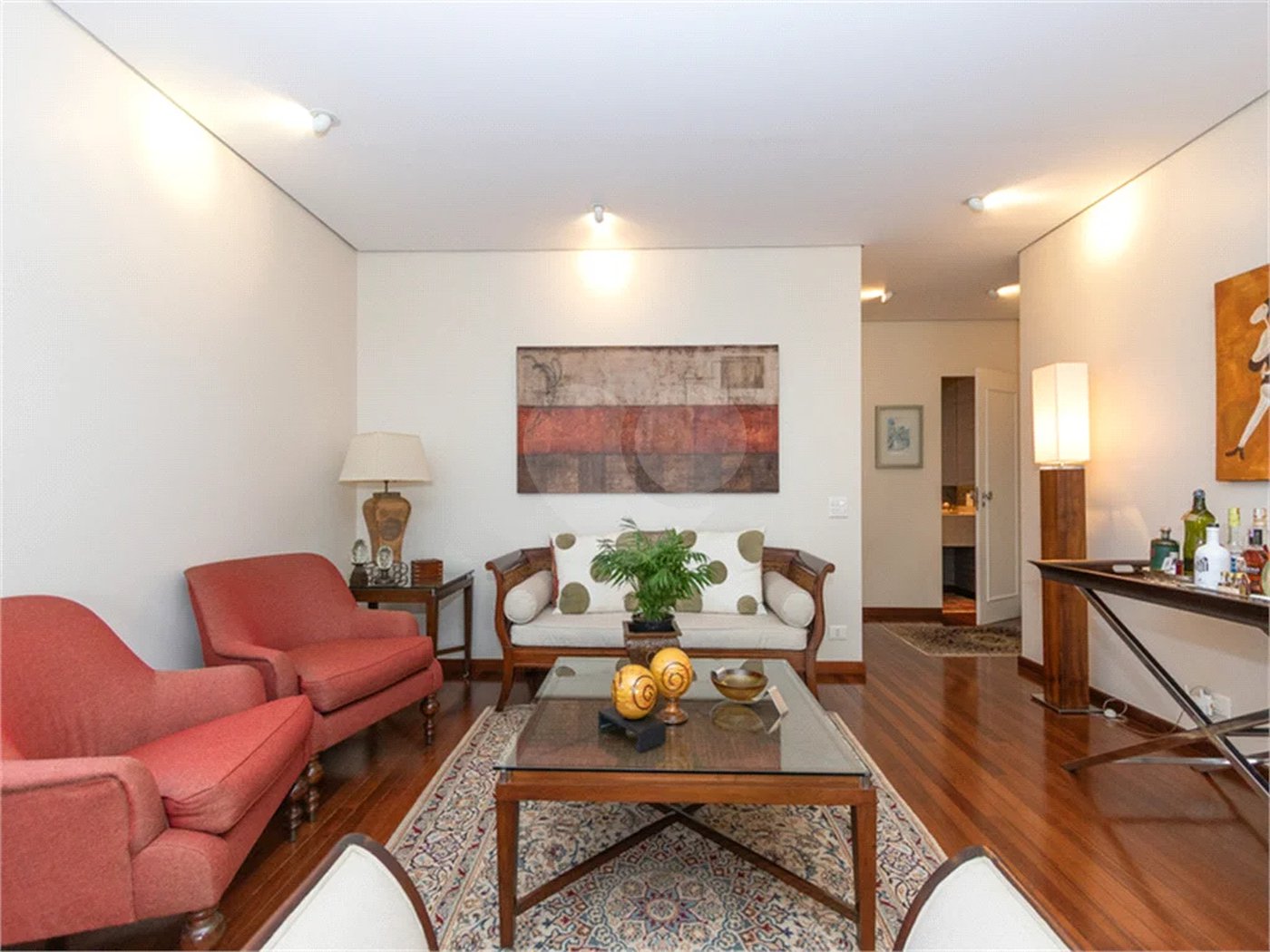 Apartamento de 233 m² à venda em Higienópolis com 4 dormitórios.