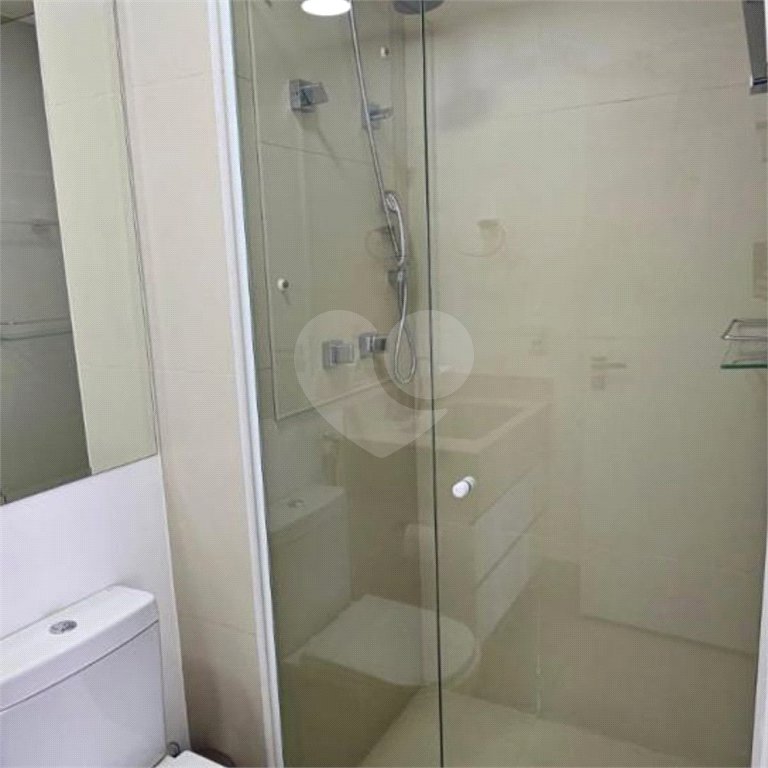 Apartamento no Itaim Bibi de 45m2 com 1 dorm, 1 banheiro, 1vaga. Estuda permuta. Viva a um passo dos melhores shoppings, hospitais, escolas e rodovias principais com 1 dorm, 1 banheiro, 1 vaga. Estuda permuta