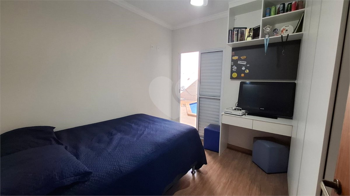 Casa Térrea de Alto Padrão à Venda – Próxima ao Shopping