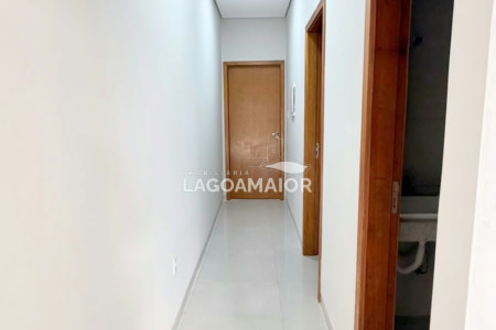 Casa para alugar com 2 quartos, sendo 1 suíte, em Nova Tres Lagoas, Três Lagoas - MS