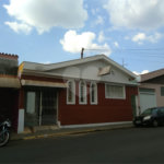 Casa térrea para venda.