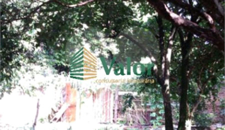 Terreno à venda com 2 quartos em Jardim São Carlos, São Carlos, SP