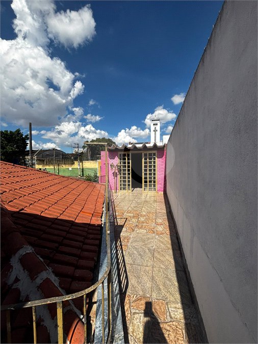 Casa com 70m², 3 dormitórios, sendo 1 suíte, 4 vagas, à venda no bairro do Ipiranga.