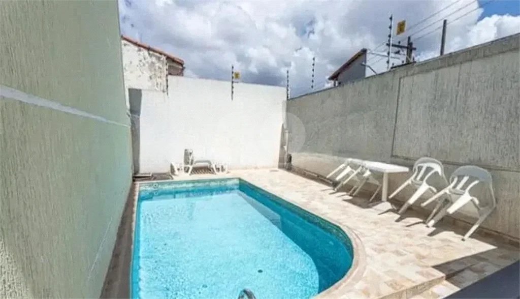 Casa de Condomínio com 3 Quartos e 3 banheiros à Venda, 100 m² por R$ 585.000 - Aceita Permuta