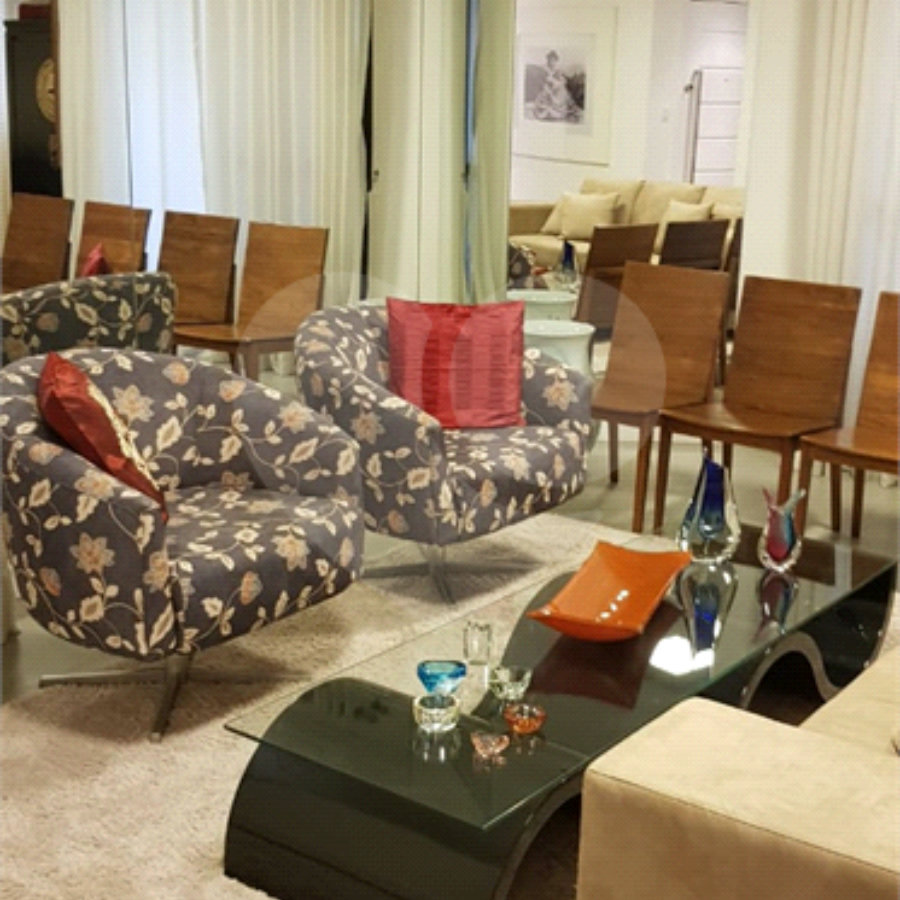 APARTAMENTO DE FINO TRATO - UM POR ANDAR NA MOOCA BELO