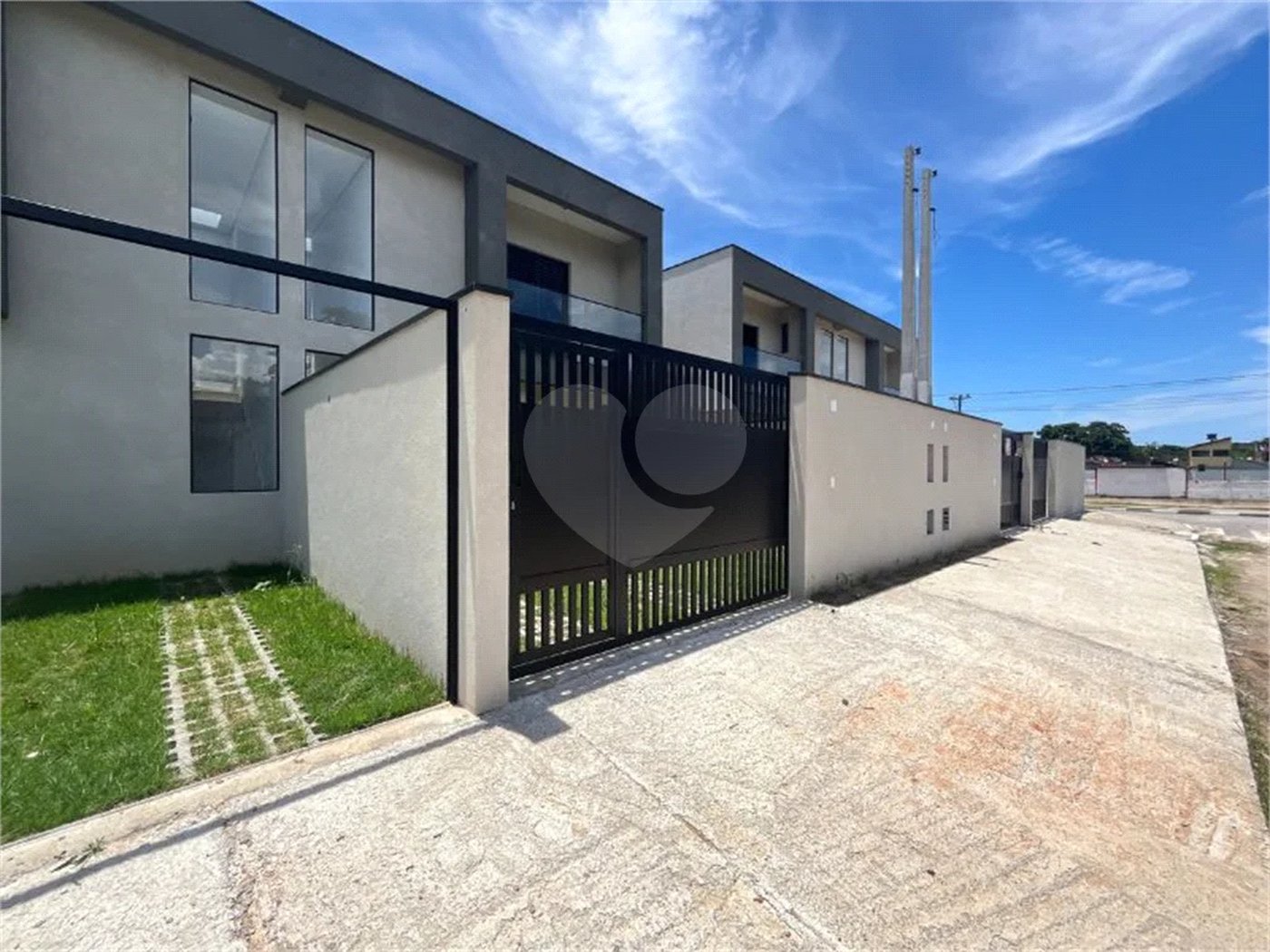 Casa à venda com 2 suítes em Boraceia, Bertioga, SP