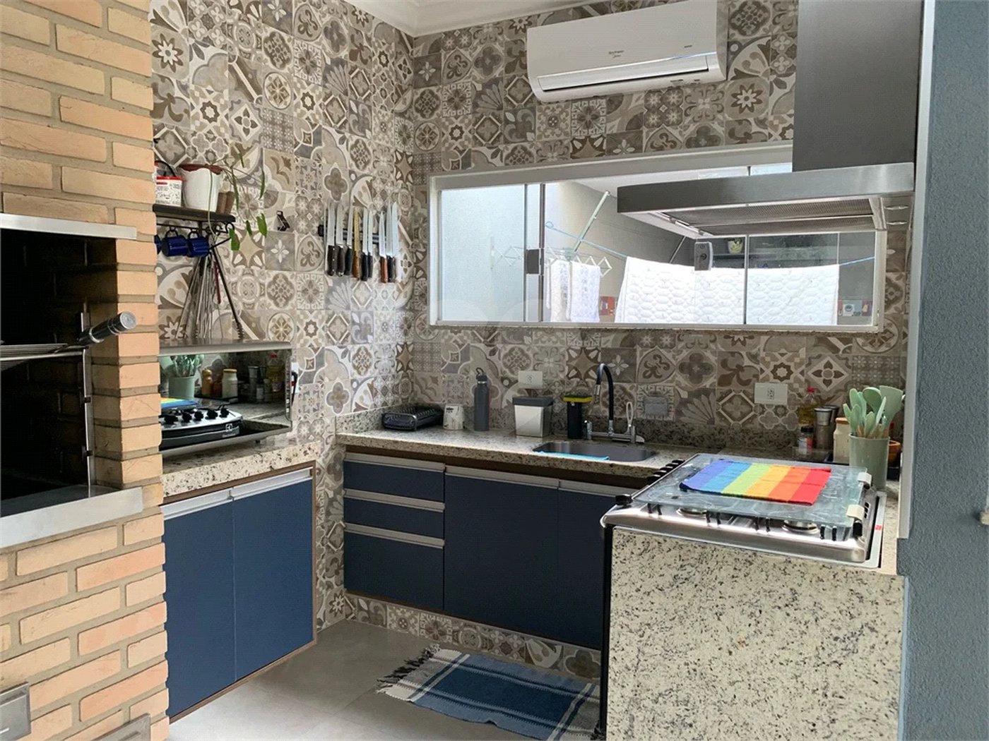 Linda Casa à Venda no Bairro Santa Rosa, na cidade de Piracicaba-SP.