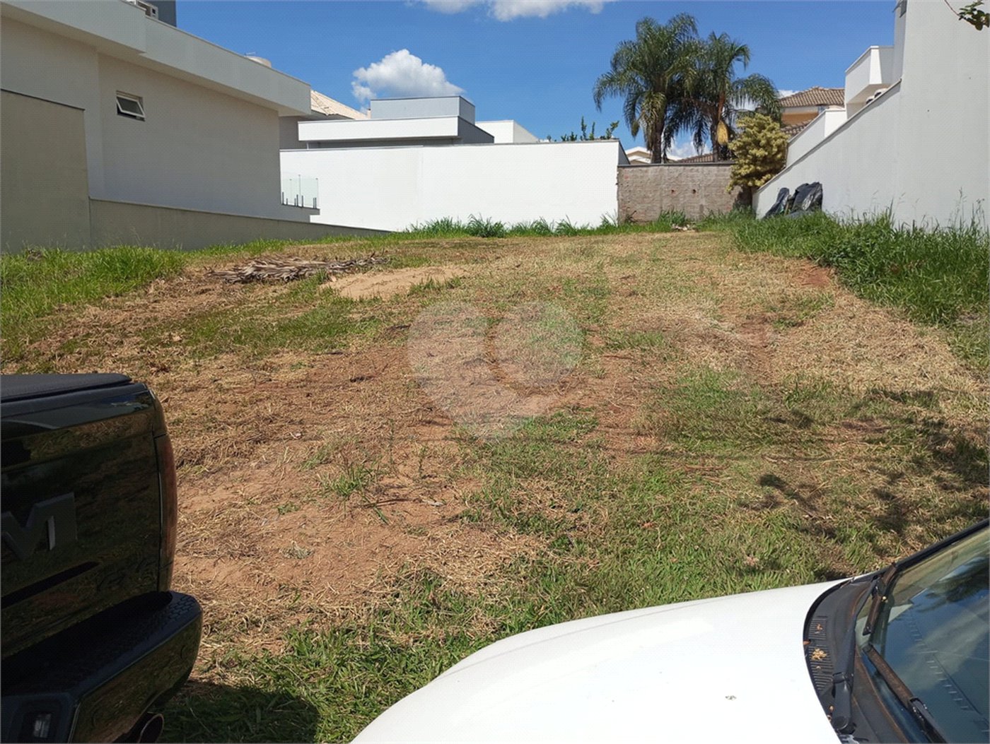 Terreno para venda no condomínio de alto padrão DAMHA II
