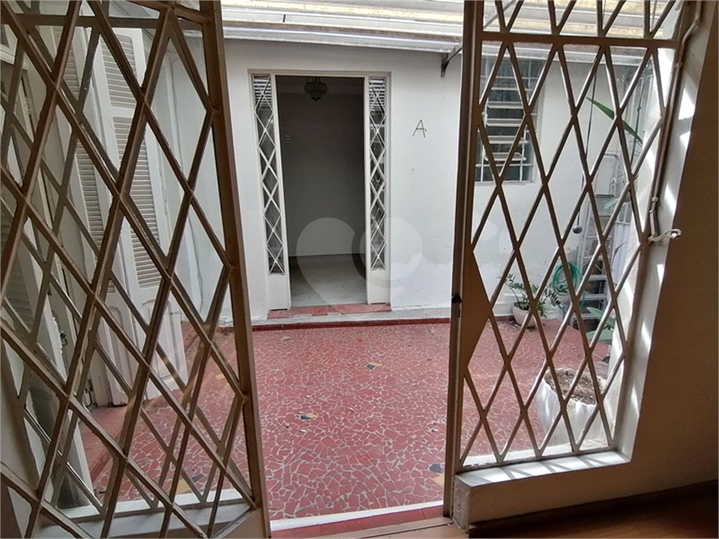 CASA À VENDA NA VILA MARIANA, 180m2, TÉRREA, VAGA DE GARAGEM