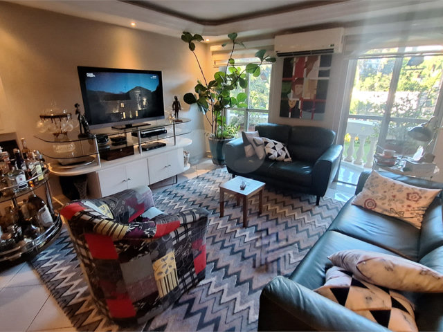 Apartamento à venda com 3 quartos, sendo 2 suítes,  em Perdizes, São Paulo, SP