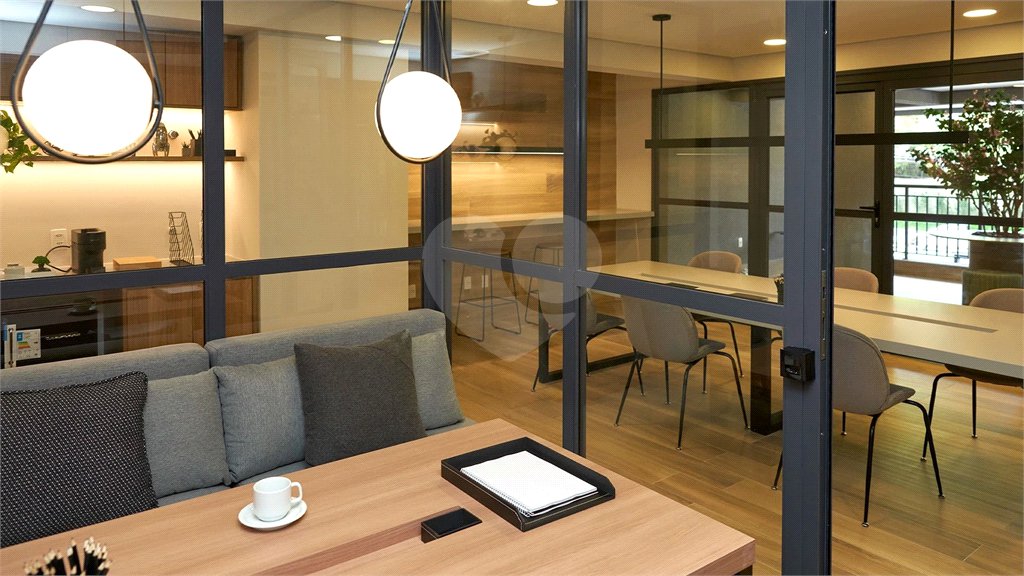 Apartamento à venda com 3 suítes em Jardim Marajoara, São Paulo, SP