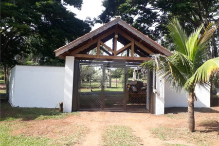 Chácara no Tibaia de São Fernando I .