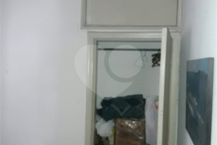 APARTAMENTO DE 3 QUARTOS À VENDA NO PARAÍSO
