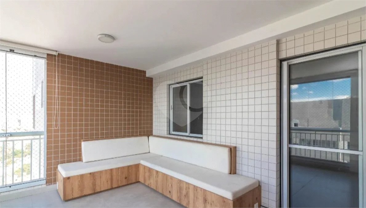 Apartamento próximo ao Shopping Santana Parque