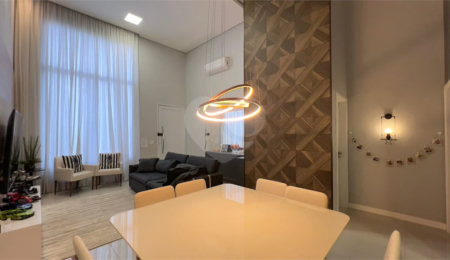 Casa à venda com 3 quartos, sendo 1 suíte,  no condomínio Jardim de Monaco, Hortolândia - SP