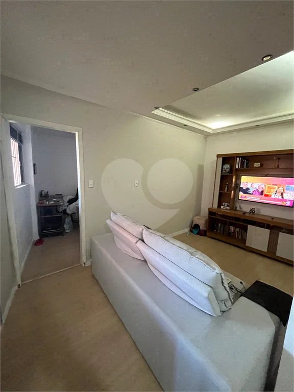 Apartamento à venda com 55m² - Próximo aos metrôs Liberdade e Sé