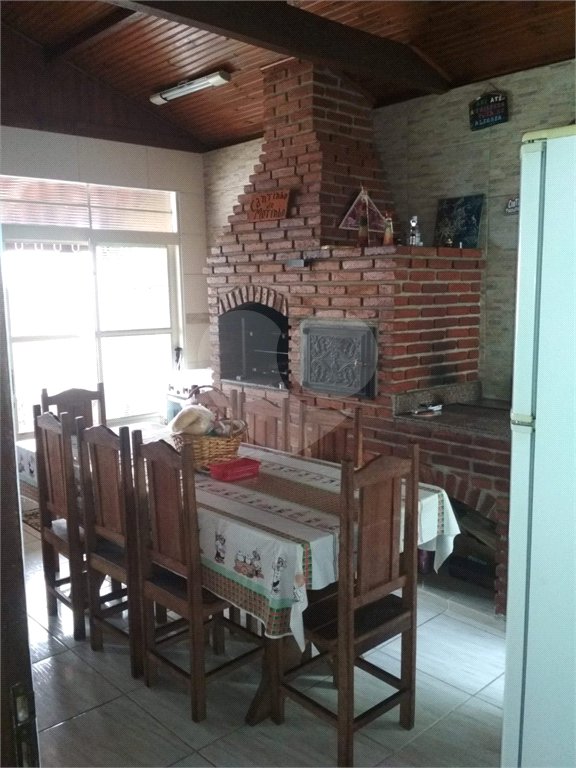 Casa térrea para venda ou locação no Jardim São Carlos V