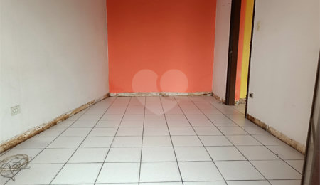 Sobrado à venda ou para alugar com 4 quartos, sendo 1 suíte, em Campo Belo, São Paulo, SP