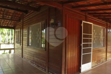 Sítio à venda com 4 quartos, sendo 2 suítes, em Jardim Maracanã, Atibaia, SP