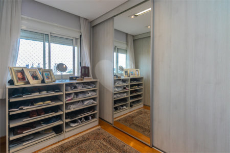Apartamento à venda com 2 suítes em Chácara Santo Antônio, São Paulo, SP