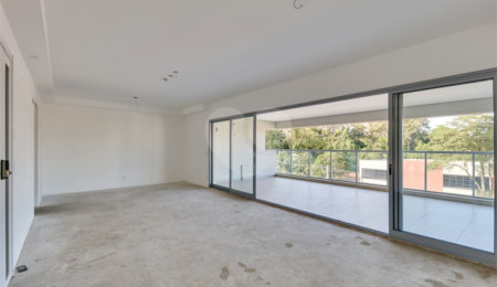 Apartamento à venda com 3 suítes em Jardim Marajoara, São Paulo, SP