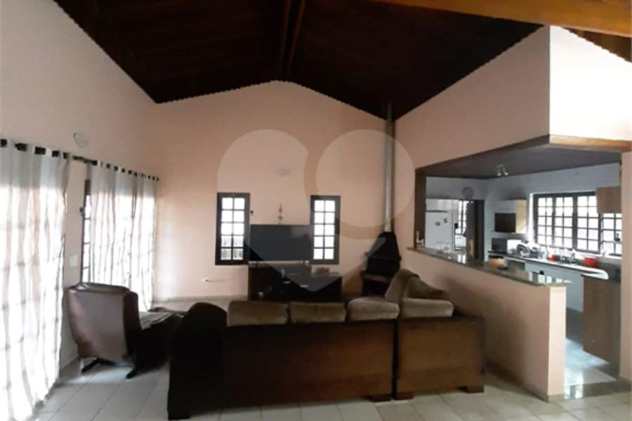 Casa à venda com 3 quartos, sendo 1 suíte, em Serra da Cantareira, Mairiporã, SP