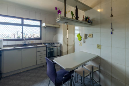 Apartamento à venda com 3 quartos, sendo 1 suíte, em Vila São José (ipiranga), São Paulo, SP
