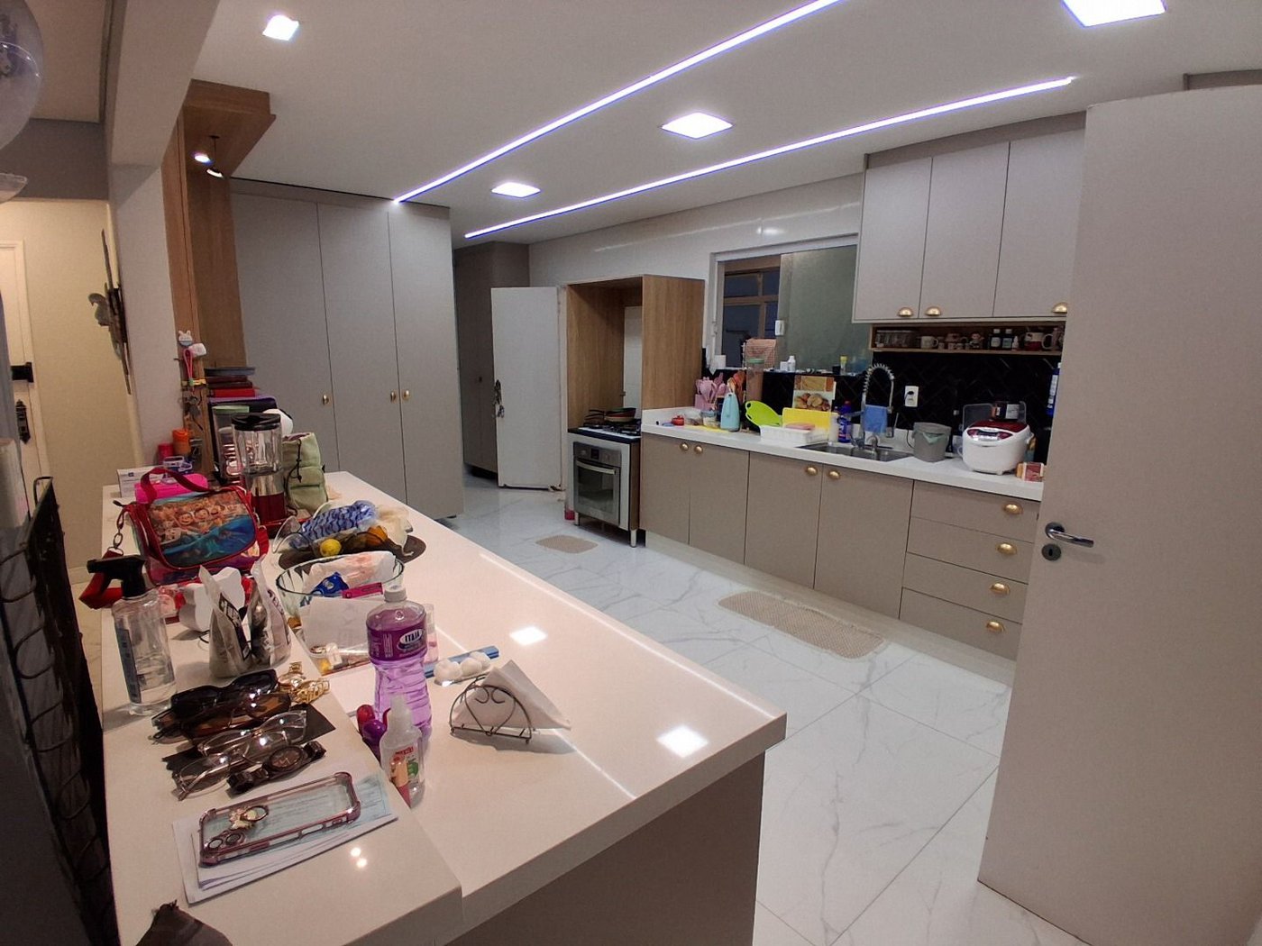 Apartamento de 3 Quartos à venda na Pompéia - Santos/SP | Vista livre | A 1 quadra da praia
