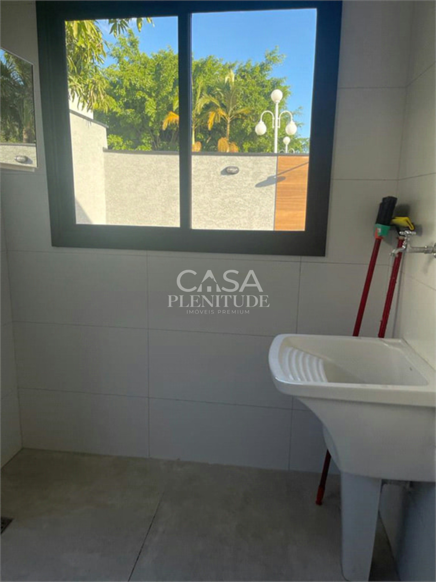 Terreno em condomínio à venda com 3 suítes em Chácaras Residenciais Santa Maria, Votorantim, SP