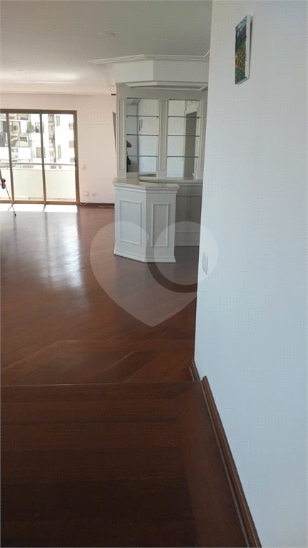 Apartamento à venda ou para alugar com 5 quartos, sendo 3 suítes,  em Tatuapé, São Paulo, SP