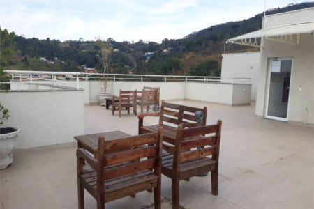 Apartamento à venda com 2 quartos, sendo 1 suíte, em Estação, São Roque, SP