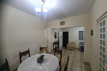 Sala à venda com 2 quartos, sendo 1 suíte,  no Centro, Itapetininga, SP