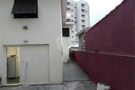 Sobrado à venda com 3 quartos, sendo 1 suíte,  em Santo Amaro, São Paulo, SP