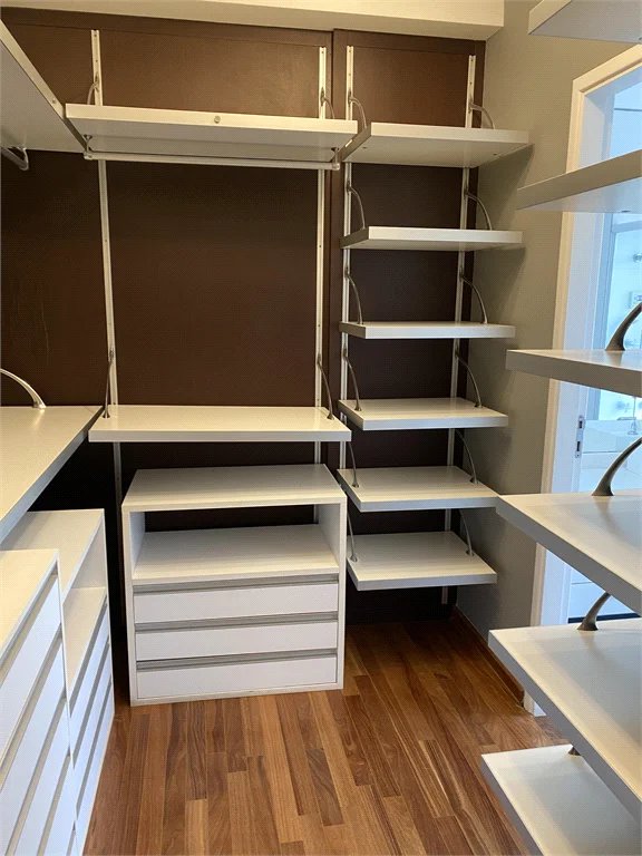 Apartamento à venda com 3 suítes em Vila Andrade, São Paulo, SP