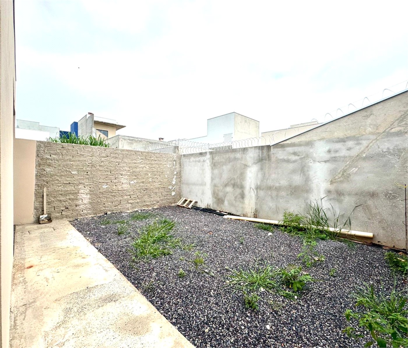 Casa à venda com 2 quartos, sendo 1 suíte, em Residencial Villaggio DI Capri, Itapetininga, SP