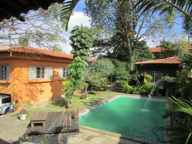 Casa Térrea à venda com 3 quartos, sendo 1 suíte,  em Jardim Virginia Bianca, São Paulo, SP