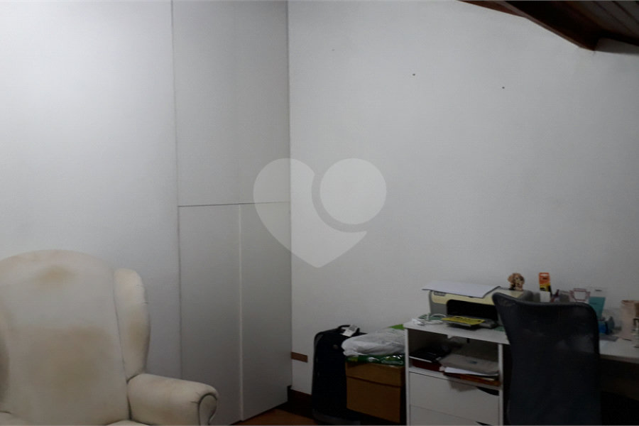 Casa à venda com 3 quartos, sendo 1 suíte, no condomínio Barbará Ii, São Paulo - SP