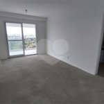 Apartamento à venda com 3 quartos, sendo 1 suíte,  em Butantã, São Paulo, SP