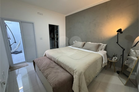 Casa à venda com 3 quartos, sendo 1 suíte, no condomínio Jardim Guarujá, Salto - SP