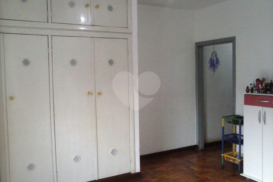 Sobrado à venda com 3 quartos em Tremembé, São Paulo, SP